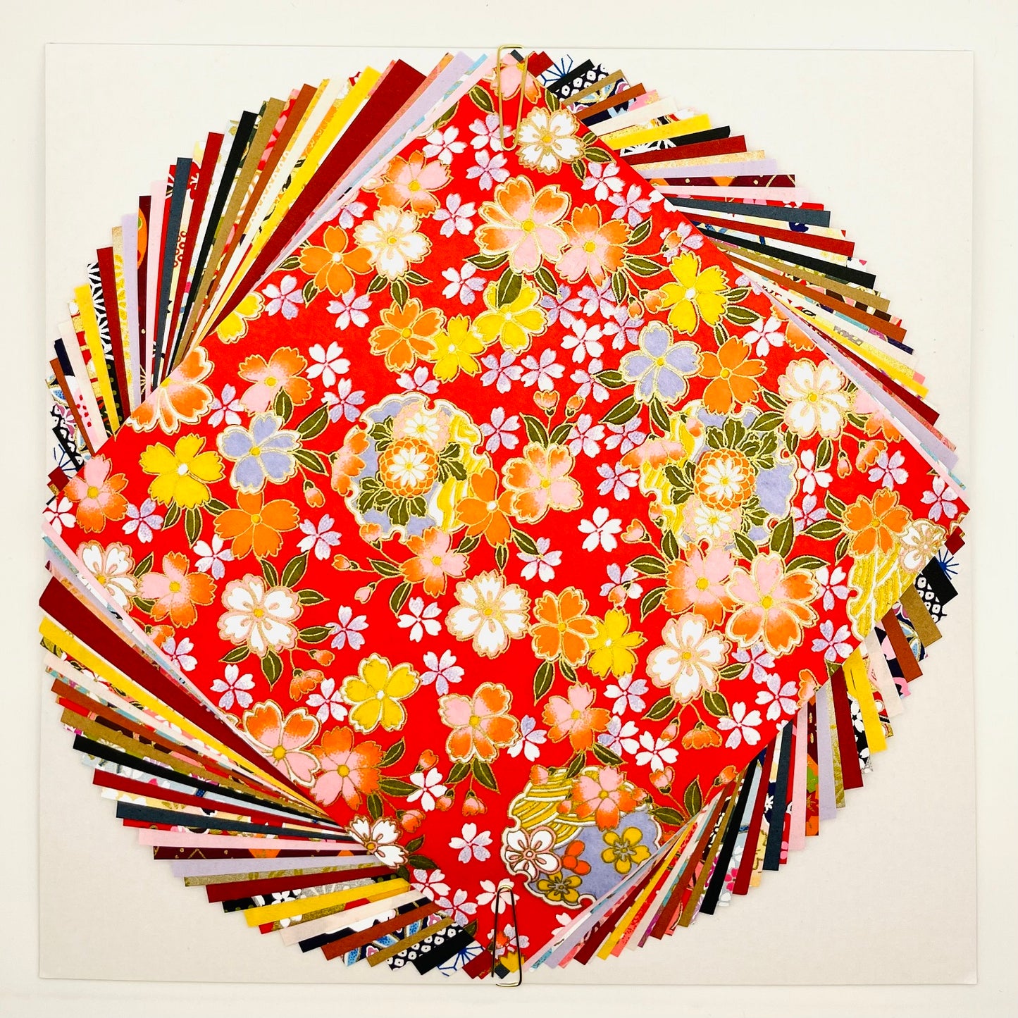 Origami 15x15cm, 40 sheets Pack - Yuzen Washi and Plain-colored Washi